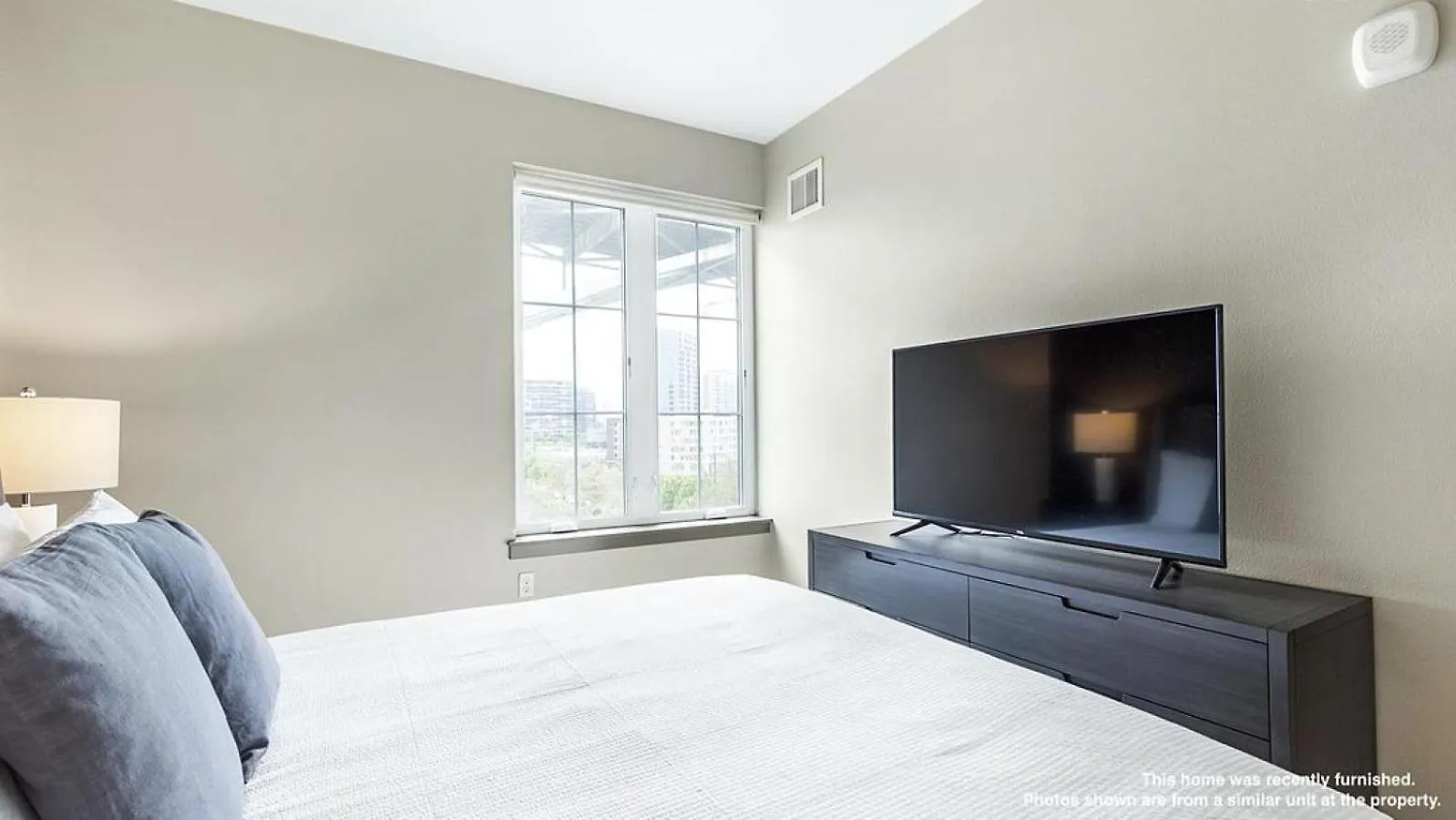 Landing Modern Apartment With Amazing Amenities Portland